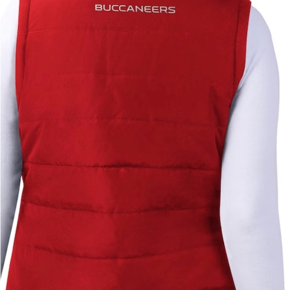 G-III Sports by Carl Banks Red/Pewter Tampa Bay Buc’s Reversible Full-Zip Vest - Picture 4 of 7